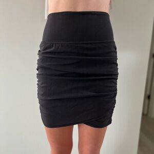 NWOT transcend skort